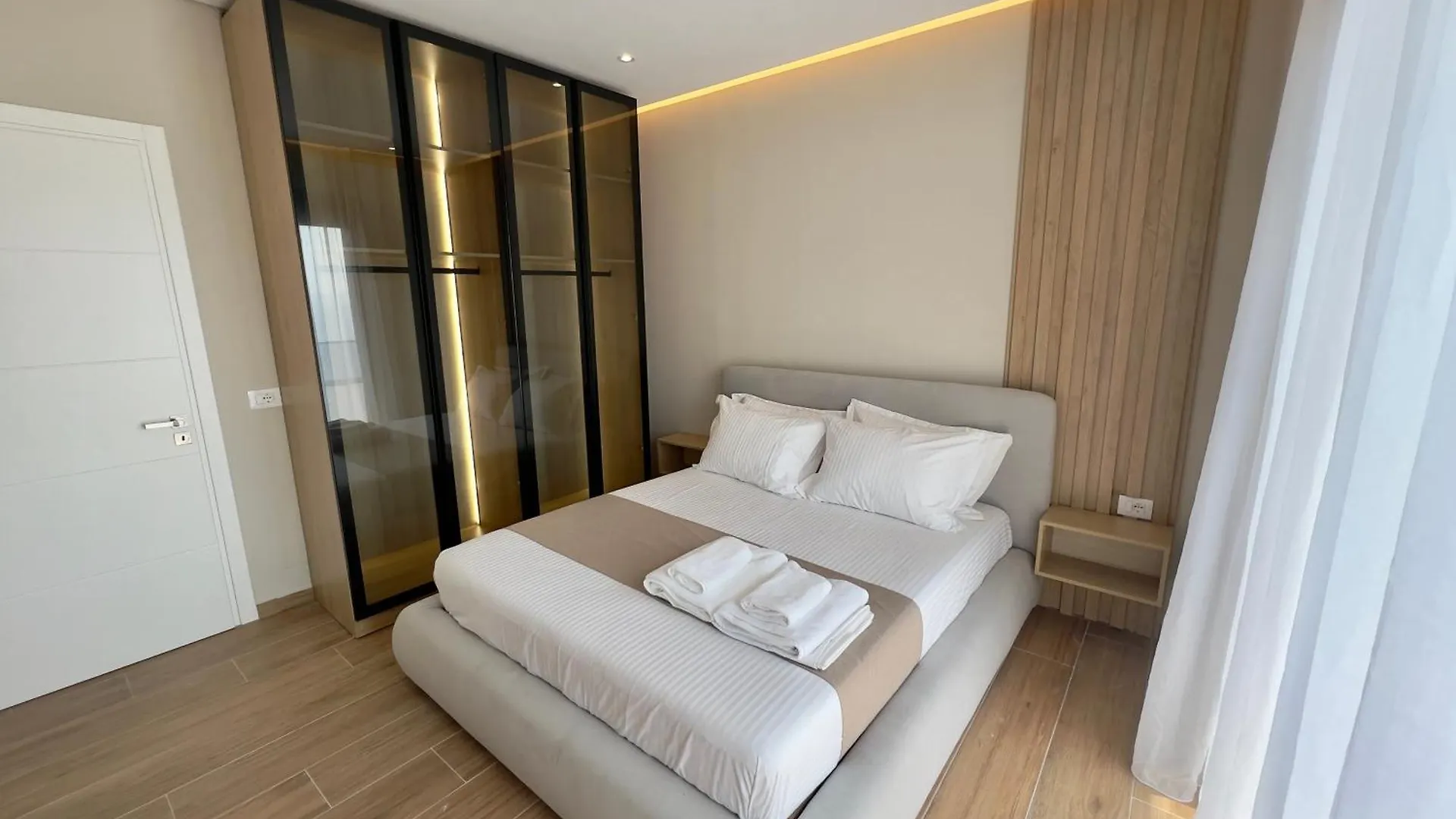 Jola Apartments Sarande