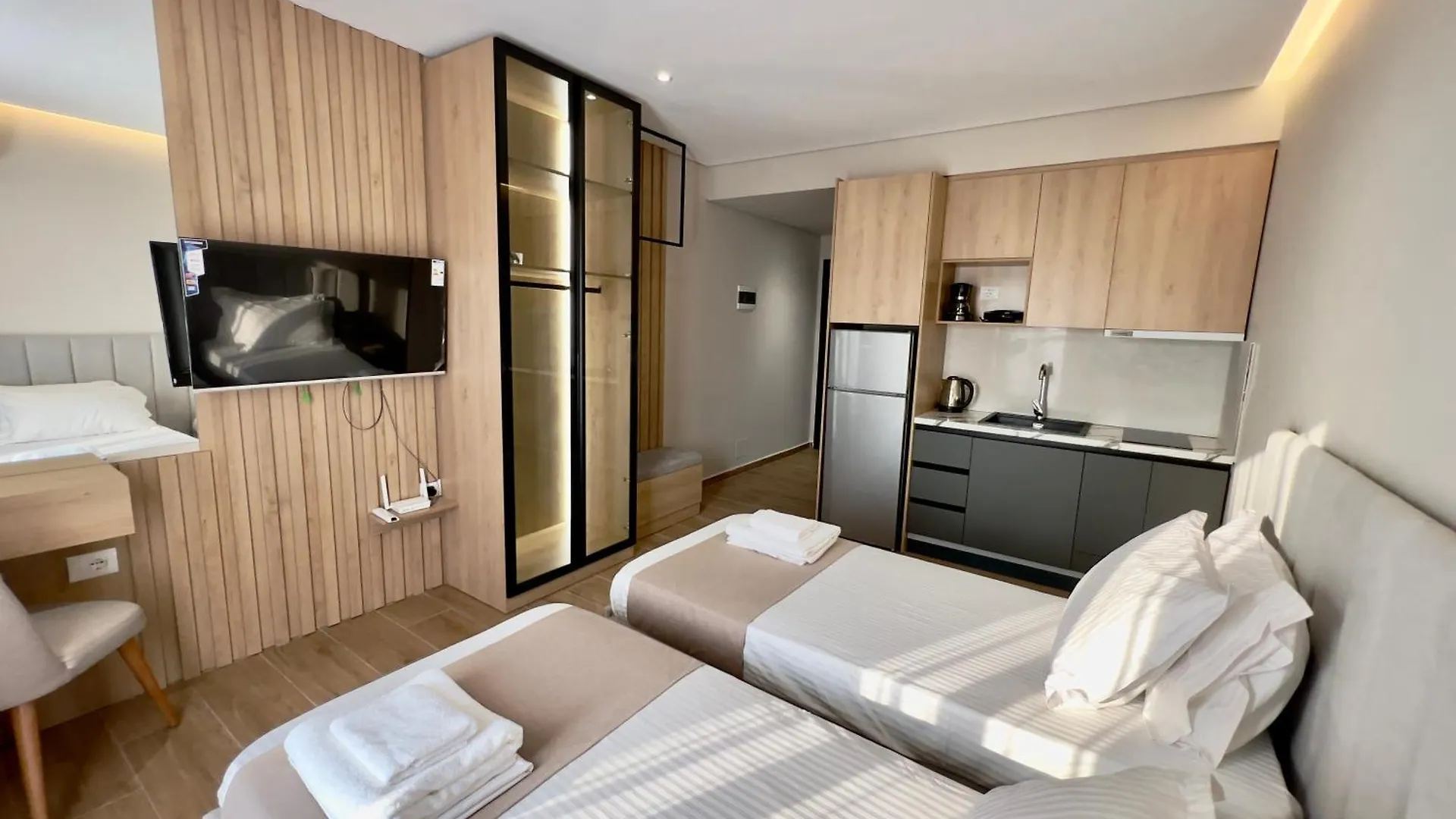 Jola Apartments Sarande 0*,