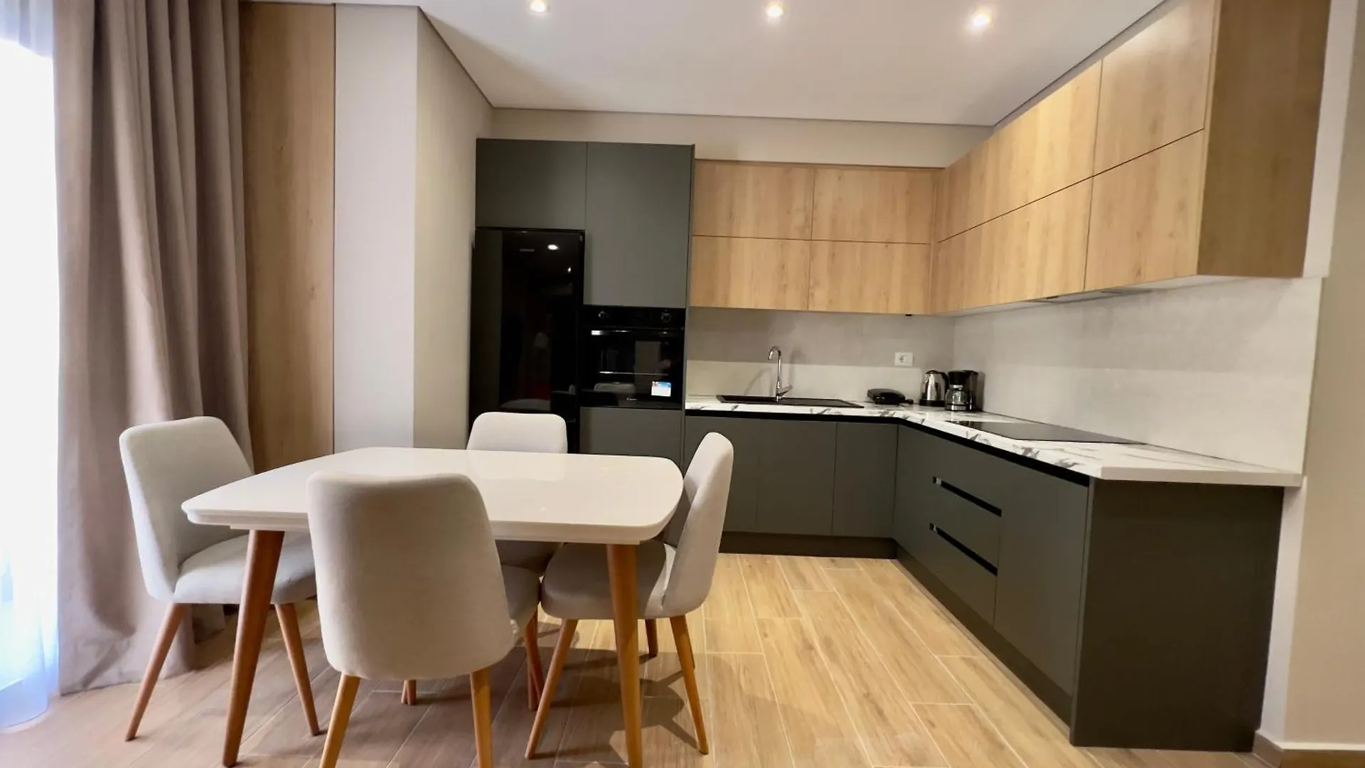 Jola Apartments Sarandë