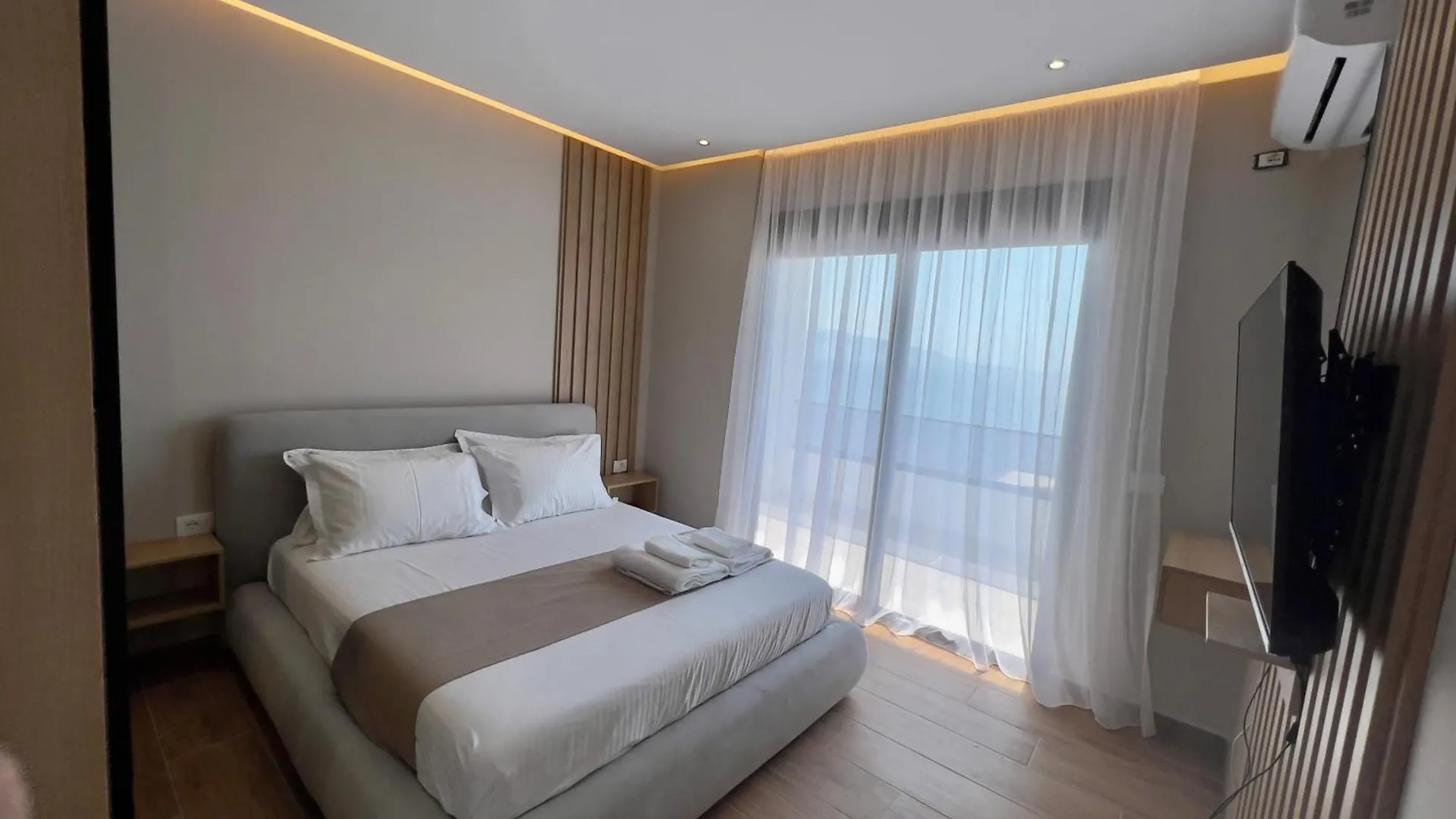 Jola Apartments Sarandë